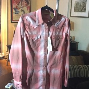 Wrangler western shirt.